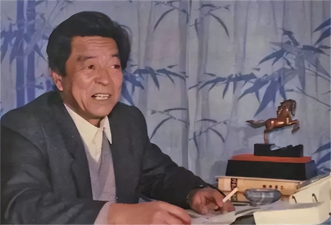 褚时健褐色红塔山多少钱一包,红塔山新品香烟褚氏经典