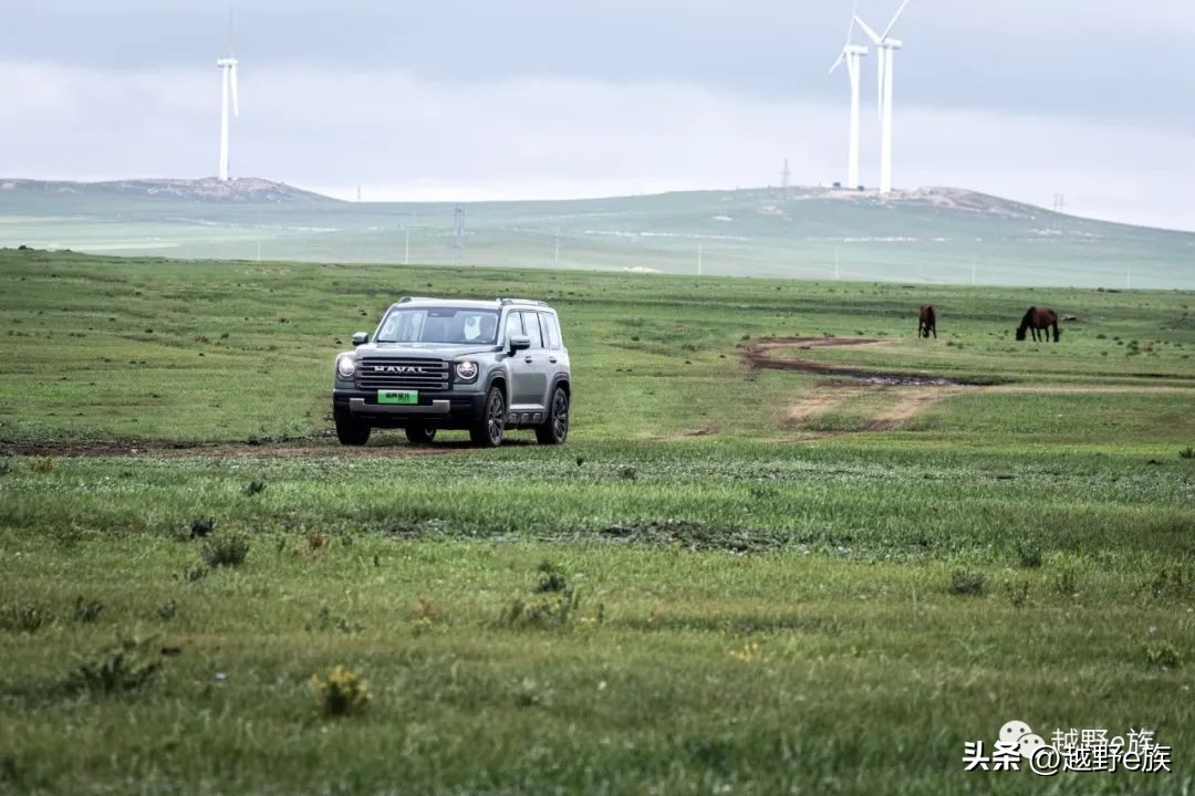 哈弗猛龙高速公路试驾,20万左右新能源硬派越野二手