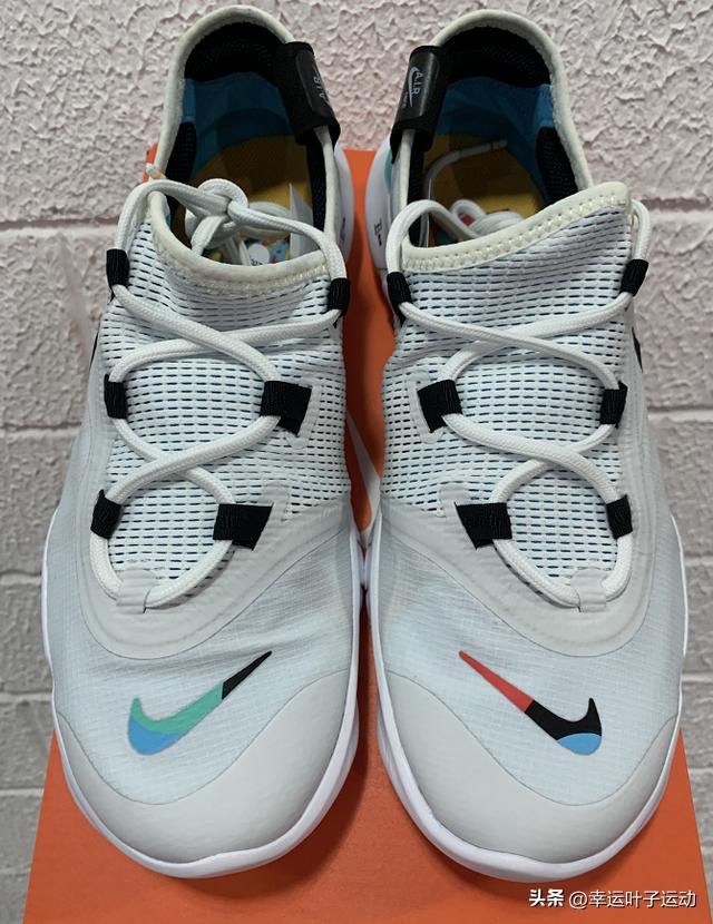 耐克freern5.0测评,正品nikefreern5.0赤足轻便跑鞋