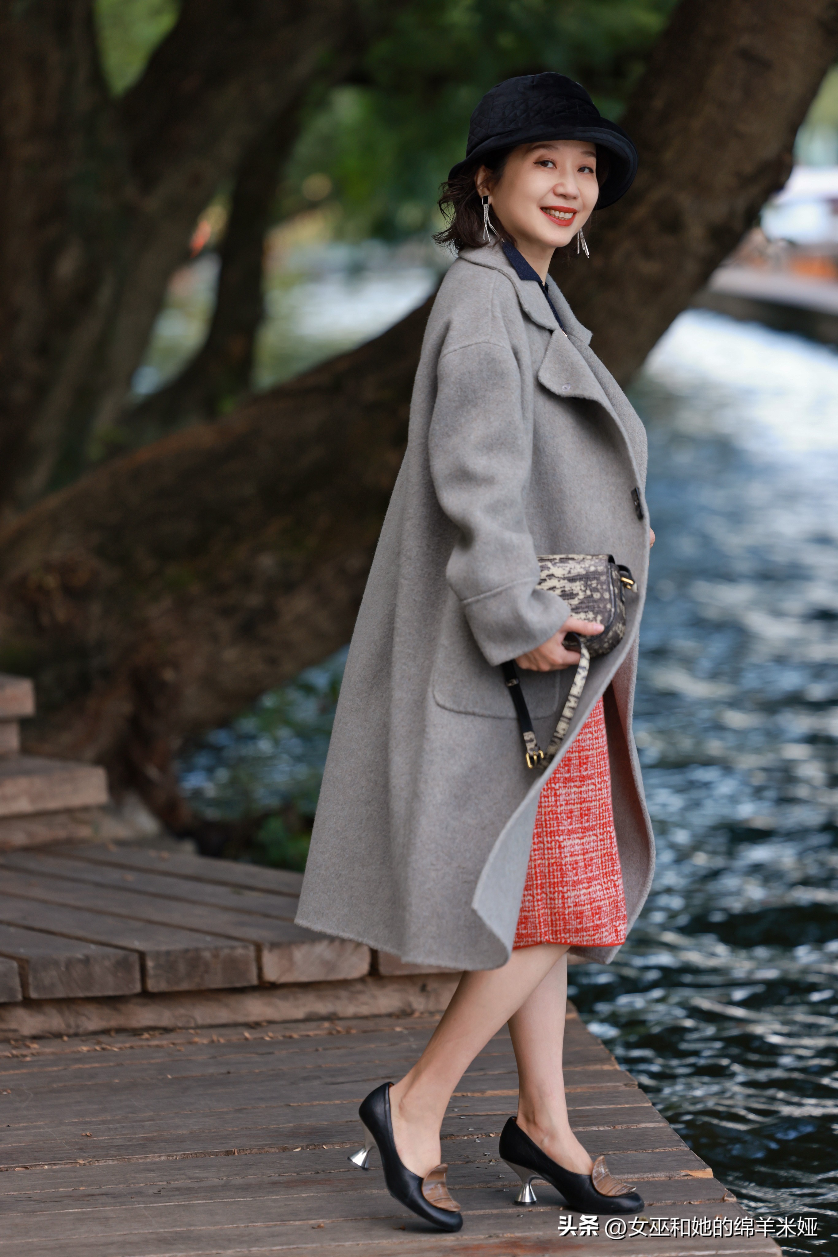 冬天怎么挑选衣服,冬天大衣什么颜色好看