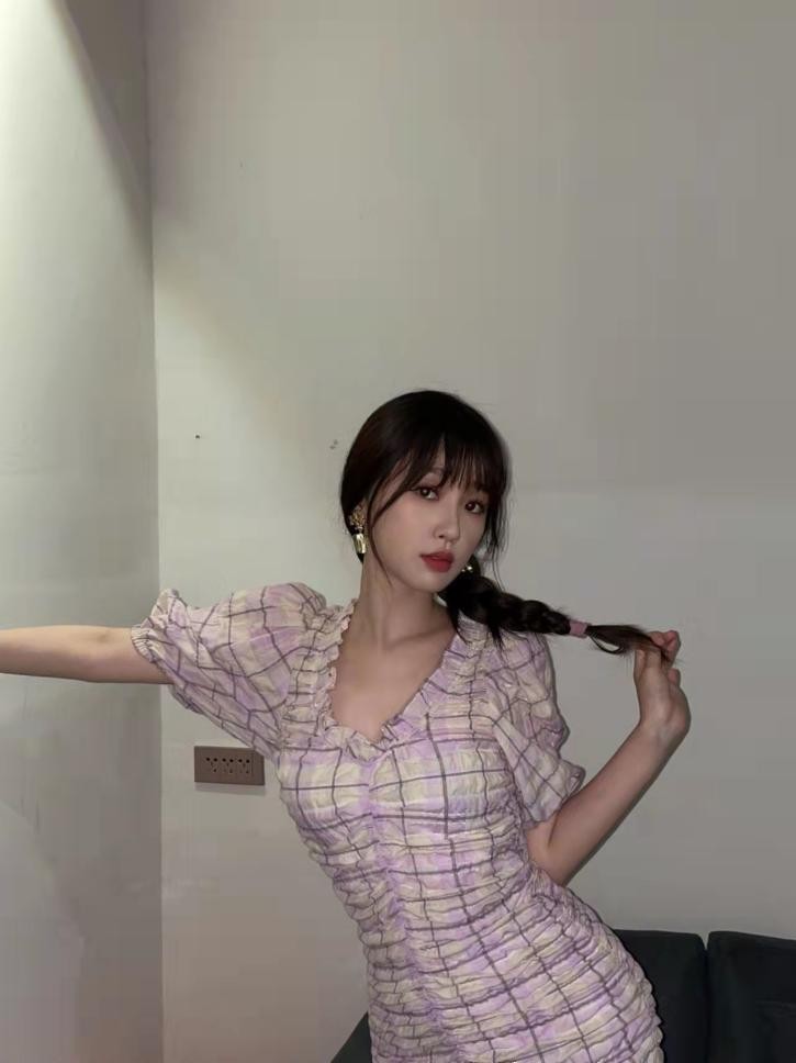 虞书欣漂亮可人活泼俏皮惹人喜爱,虞书欣可爱俏皮甜美