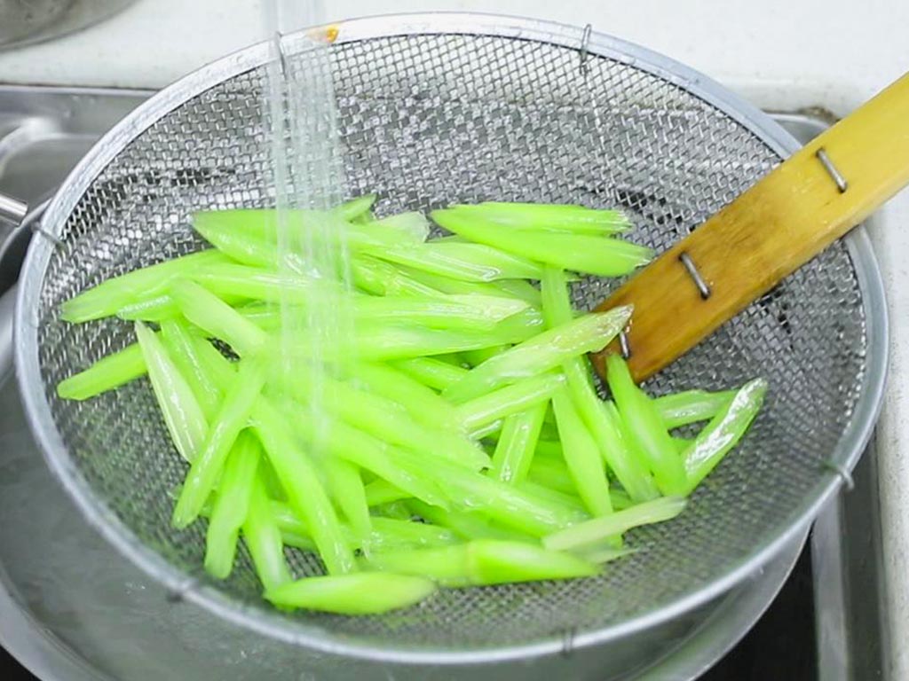 8月宁可不吃肉也要多吃这菜,7月宁可少吃肉也别放过此菜