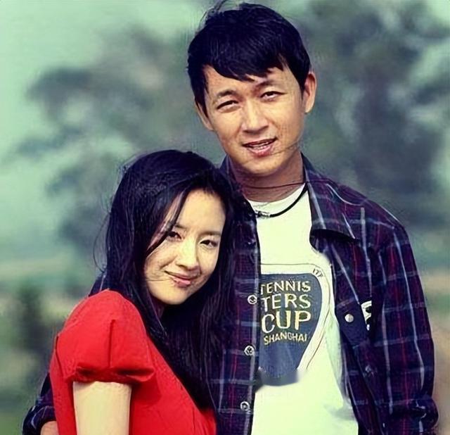 条件不符就别演“*妇情**”了,43岁董洁告诉你,什么是教科书式撩汉