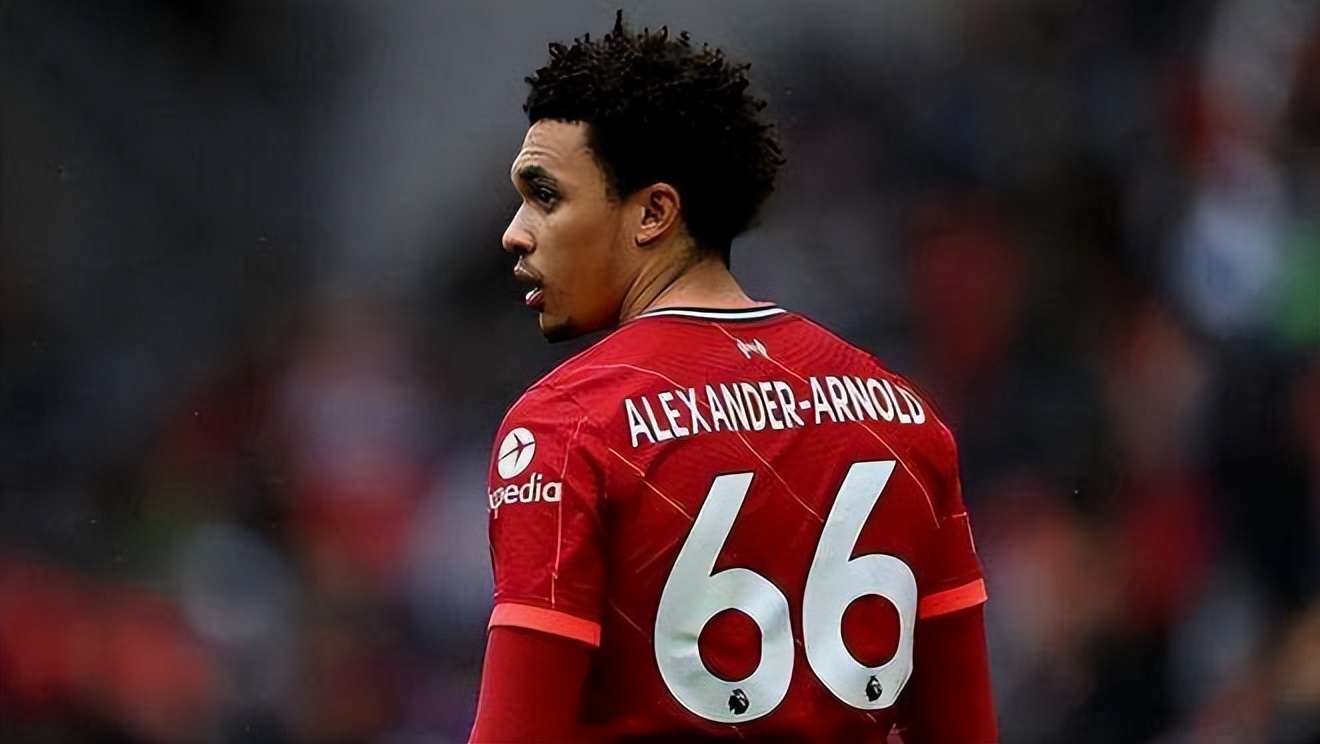 第一右后卫现役,巅峰阿诺德世界第一右后卫