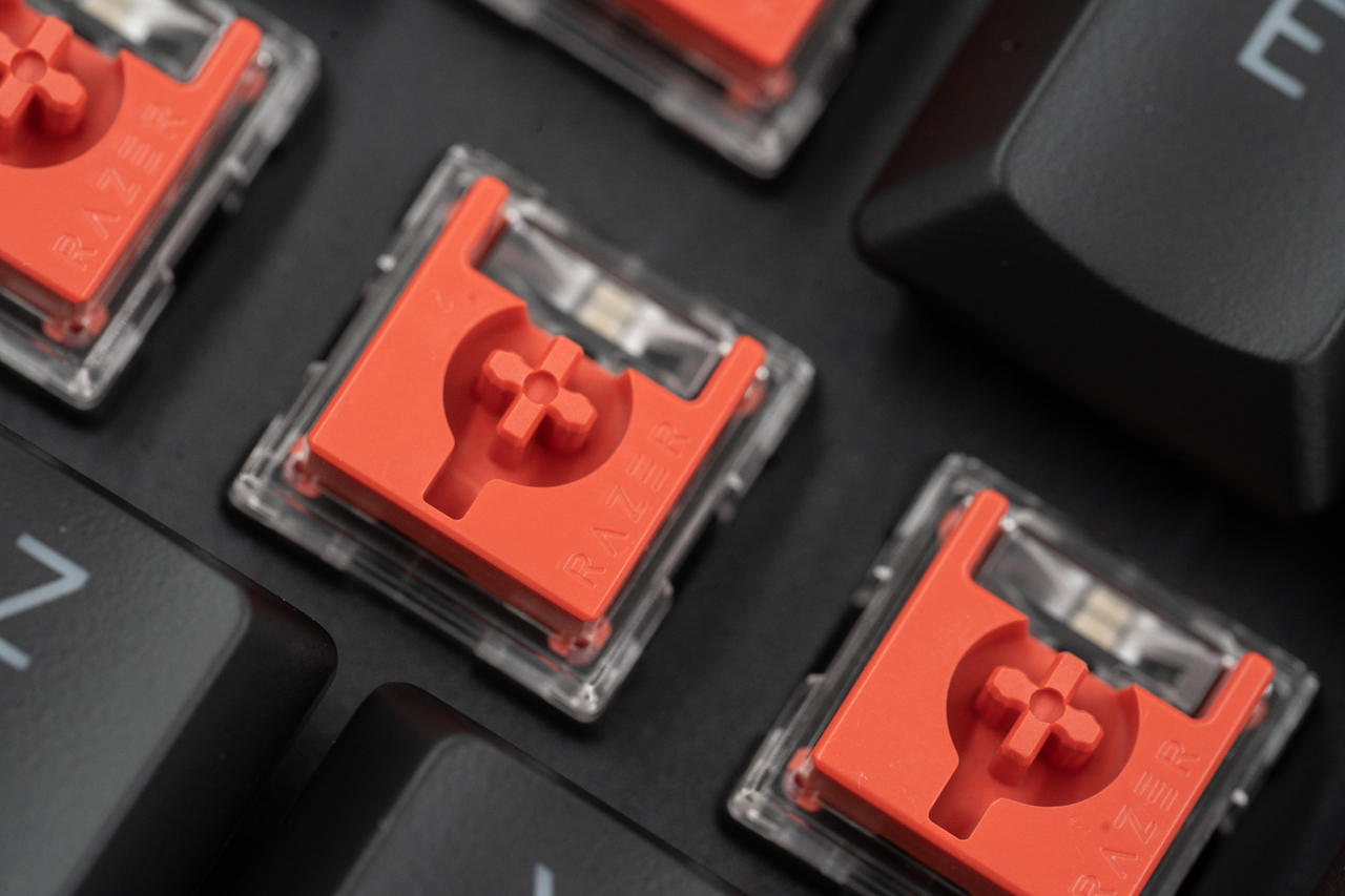 雷蛇噬魂金蝎v2pro线性光学轴,雷蛇噬魂金蝎智能版