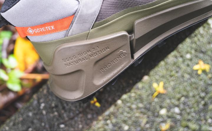 ecco爱步户外防水登山鞋,ecco爱步鞋子适合徒步么