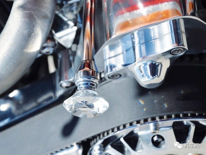 哈雷铲头复古机车,哈雷改装复古高把案例