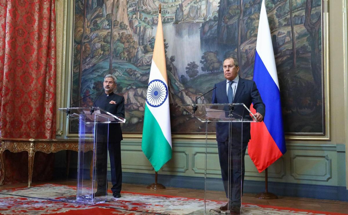 外国评印度卢比国际化,卢比国际化