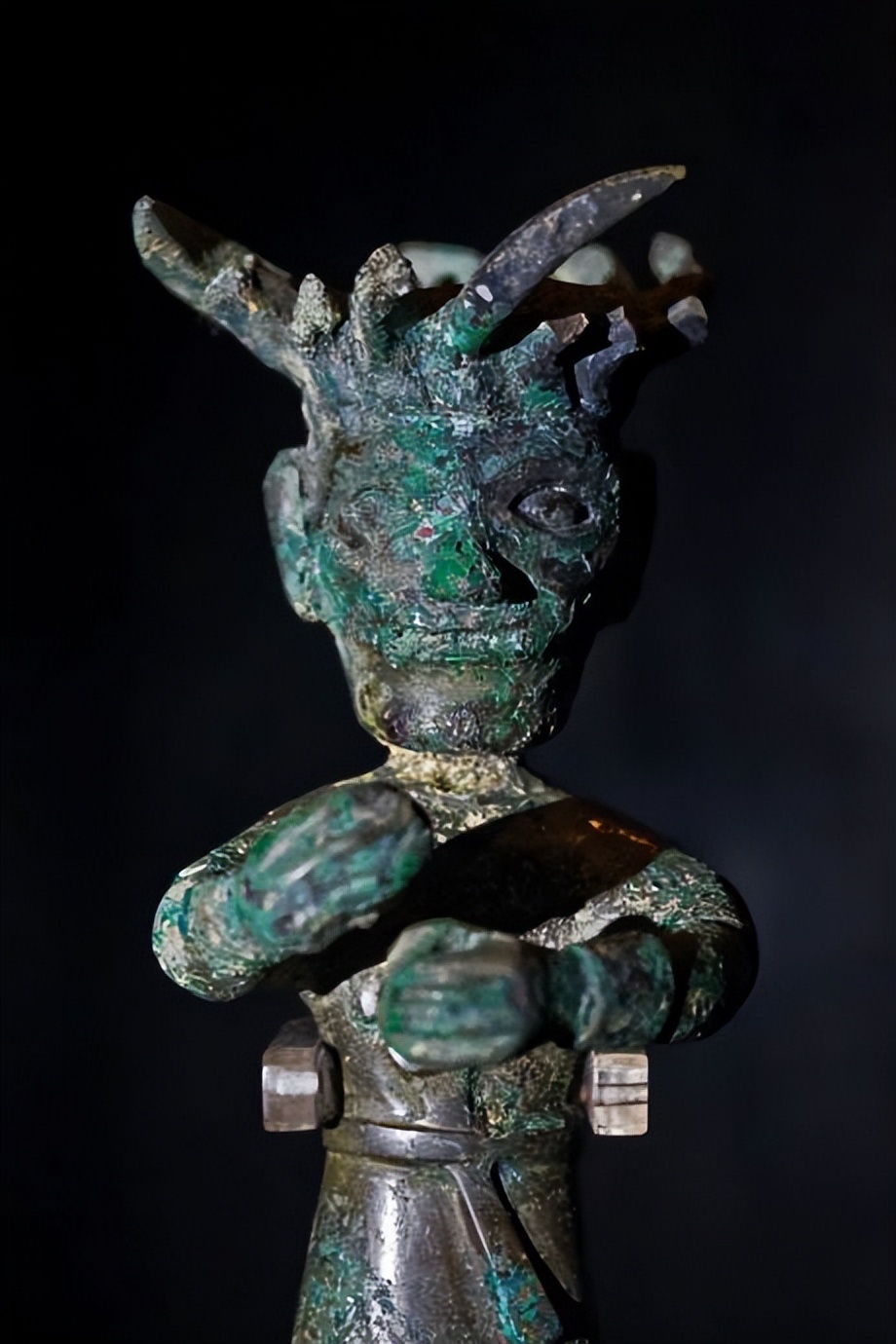 鍙や唬绁鍥炬,鍙や唬绁闈掗摐鍣ㄧ殑鐓х墖