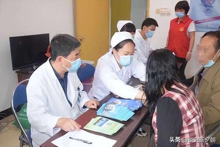 疫情防控常态化基层如何做,疫情防控常态化演出场所怎么防