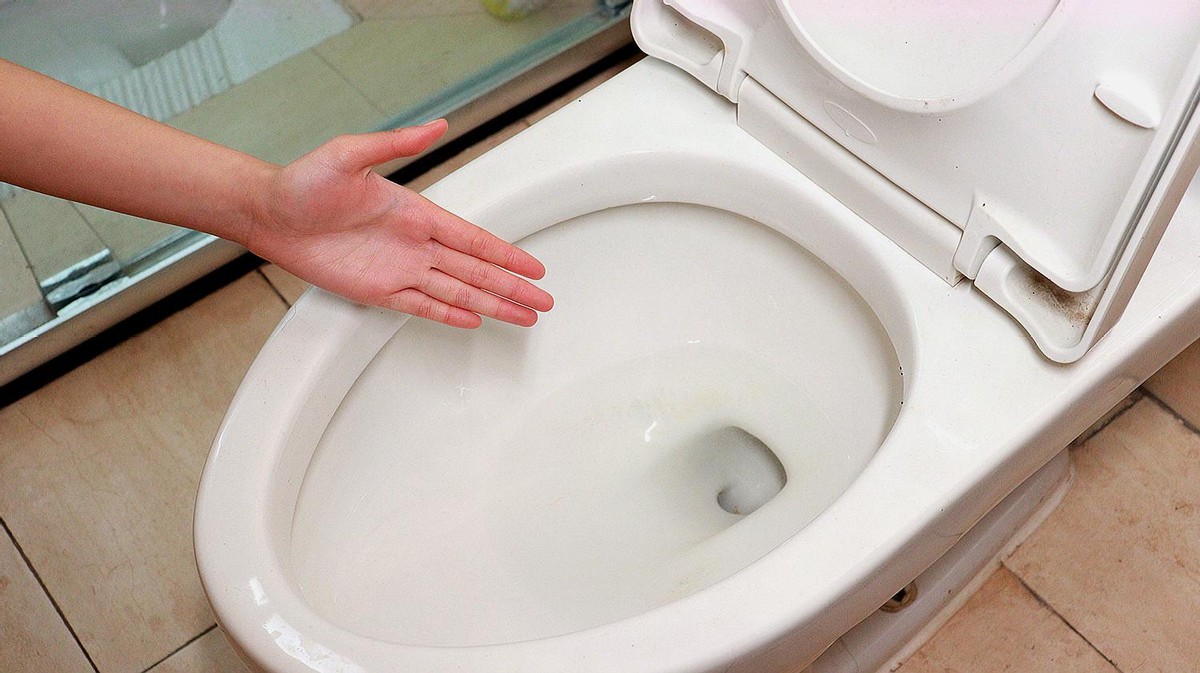 虹吸式马桶好吗,虹吸马桶缺点溅水