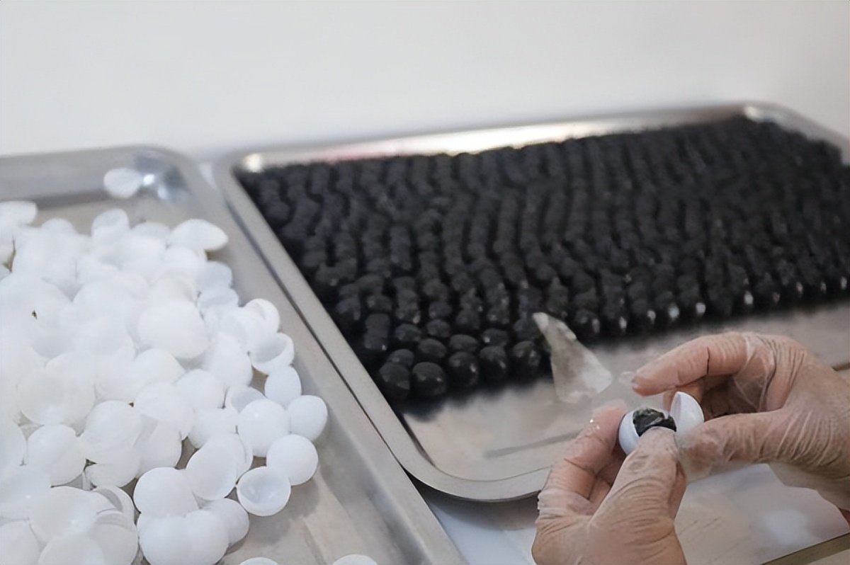 真正的纯黑芝麻丸,黑芝麻丸智商税知乎