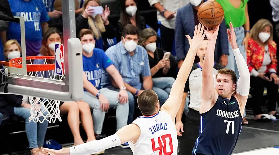 和NBA管理层比，可能我们确实不懂球…