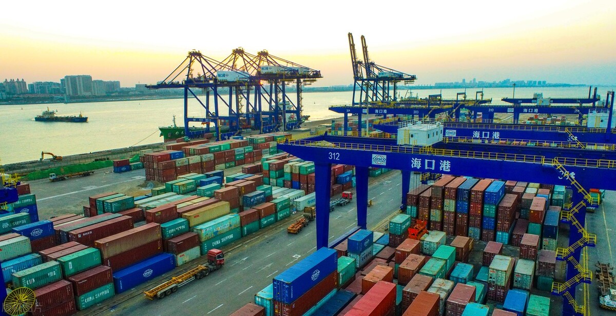 海口和三亚哪个城市更适合做生意,海口和三亚创业