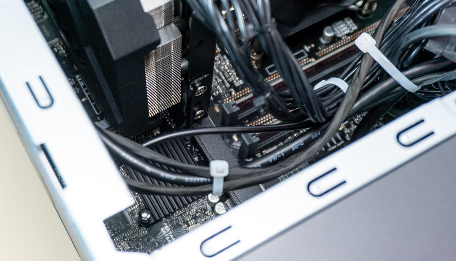 华硕天选x主机第13代i5测评,华硕天选3青色锐龙版测评