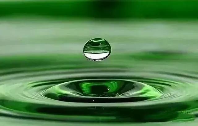 任凭世事沧桑内心安然无险,世事沧桑内心仍然安然无恙