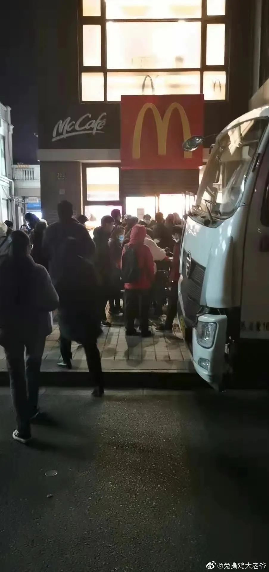 麦当劳最实惠又便宜的炸鸡汉堡,麦当劳炸鸡汉堡