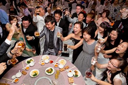 异地婚礼只办一场可以吗,异地婚礼先在谁家办