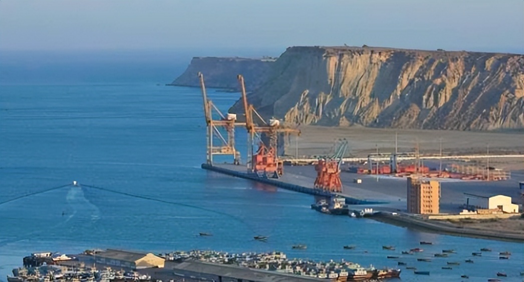 巴基斯坦瓜达尔港什么时候建成的,中国巴基斯坦瓜达尔港现状