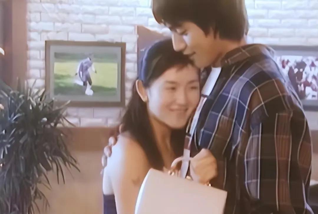 刘烨结婚时候的谢娜,刘烨谢娜幸福树