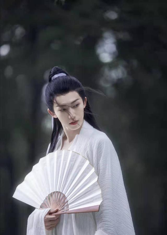 瘦到脸部凹陷到底好不好看,瘦到五官凹陷