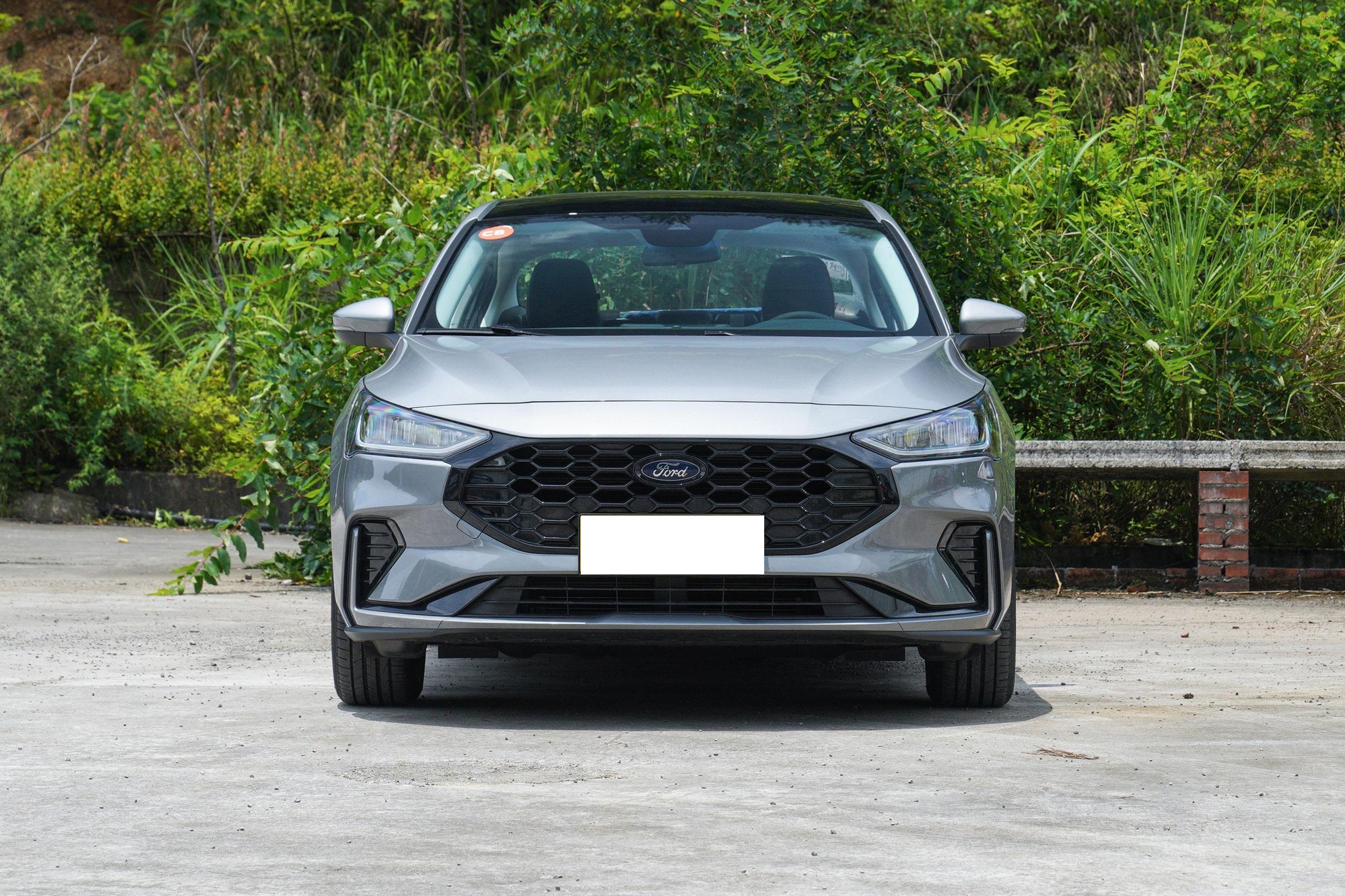 宽敞省油还运动10-15万家轿大推荐,12万买紧凑家轿这几款好开又省油