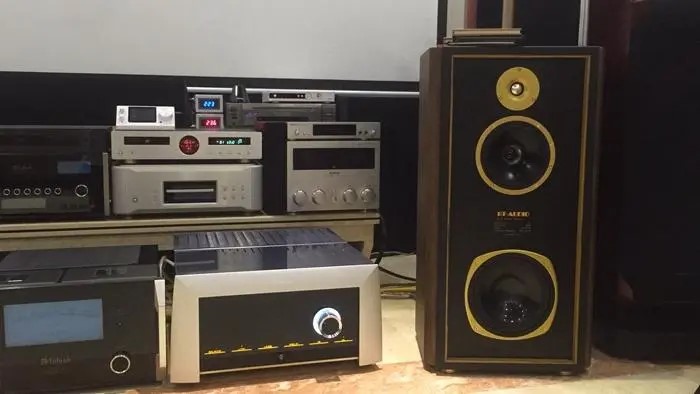 歌剧一号：精湛工艺与卓越音质的顶级音箱体验