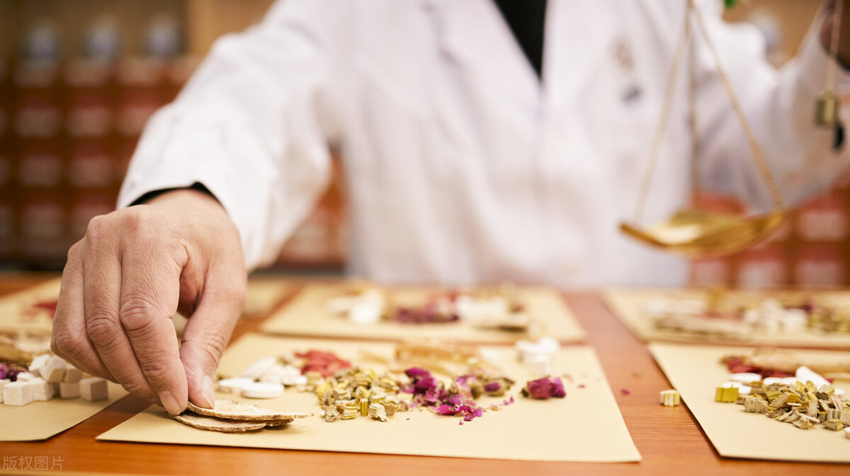 支气管炎,痰黄黏、痰中带血丝?讲一张方子,平喘清肺,轻松化解