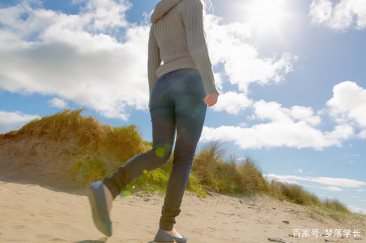 买彩票一定要运气吗,出门就踩到狗屎说明什么