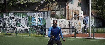 绕杆射门哪种方式射门最稳,称霸野球场的实用战术