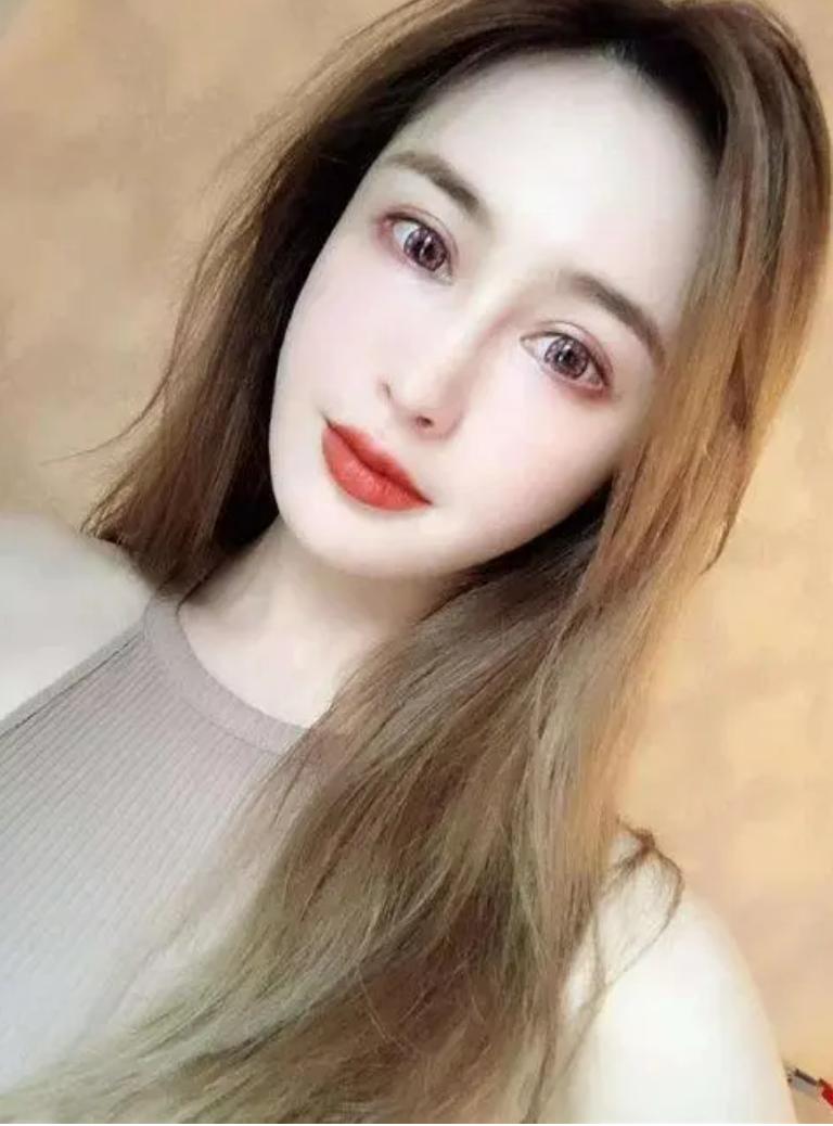 女生买口红都买多贵的,为什么口红那么贵女生都会买