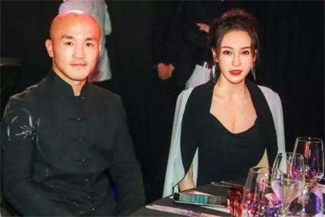 武僧一龙多有钱的视频,武僧一龙打网红出场费多少钱