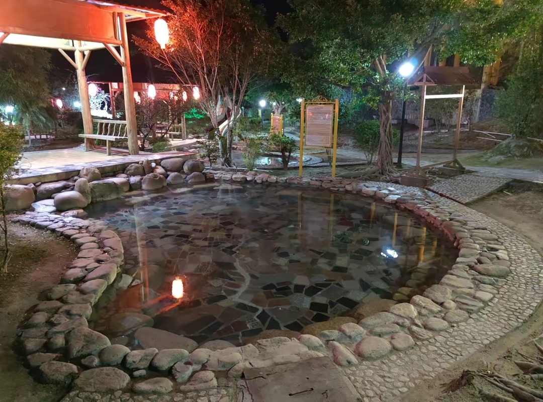 广东最值得推荐的温泉度假村,广东第一峰温泉是真温泉