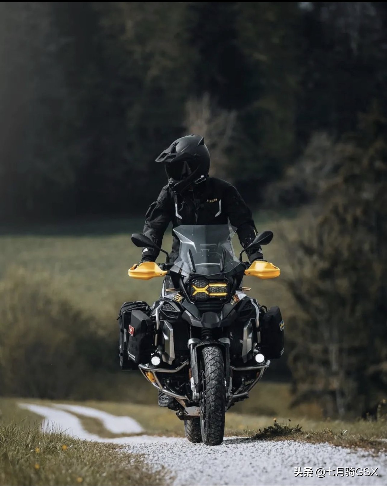 宝马r1250gs四十周年纪念款,宝马r1250gs哪一年值得购买