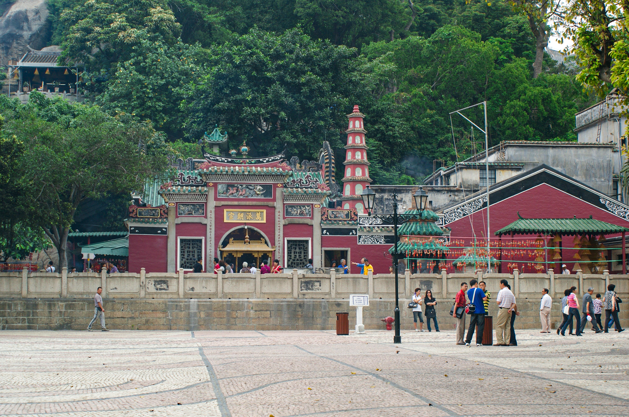 澳门先去大三巴还是渔人码头,以前澳门有多少岛