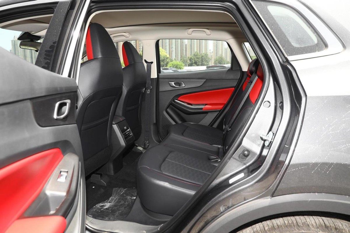 家用车suv1.5t一般几个油,25多万的suv混动家庭用车最佳推荐