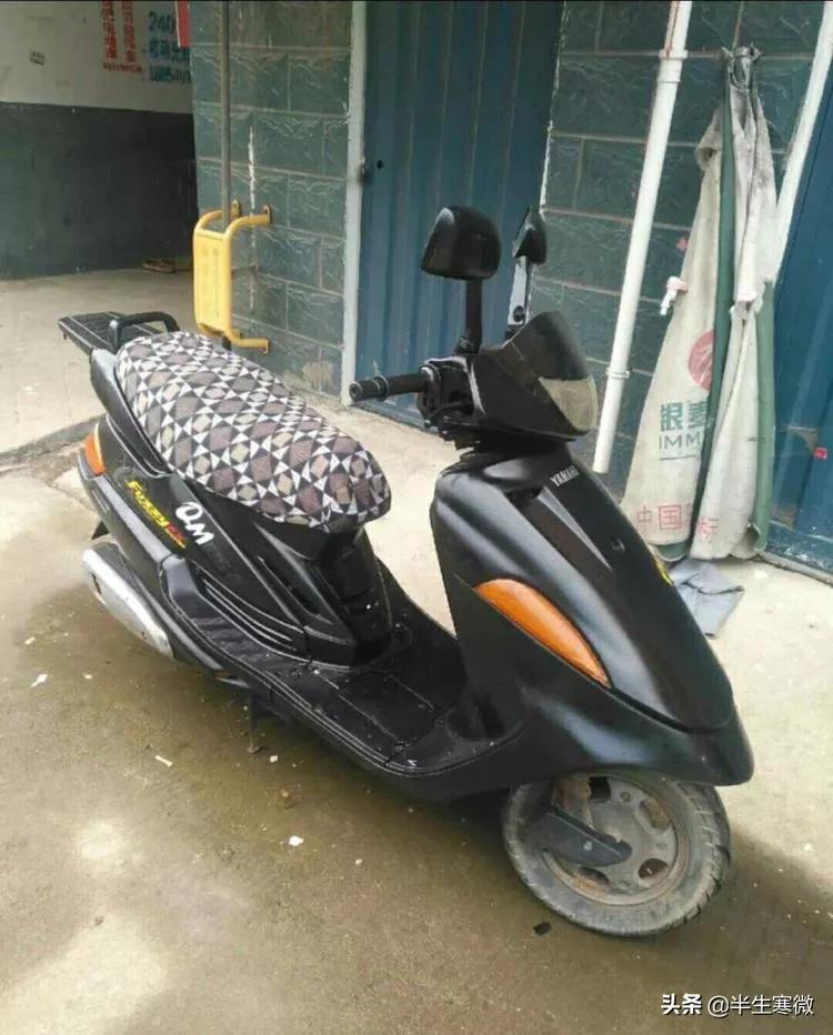 雅马哈凌鹰125多少公里才会烧机油,雅马哈凌鹰125踏板油耗高怎么办