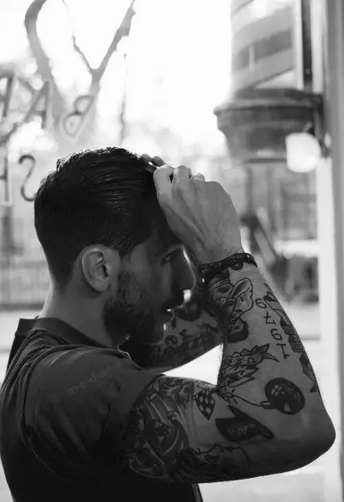 纹身“过来人”告诉你：只要找对地方，纹身一点都不疼