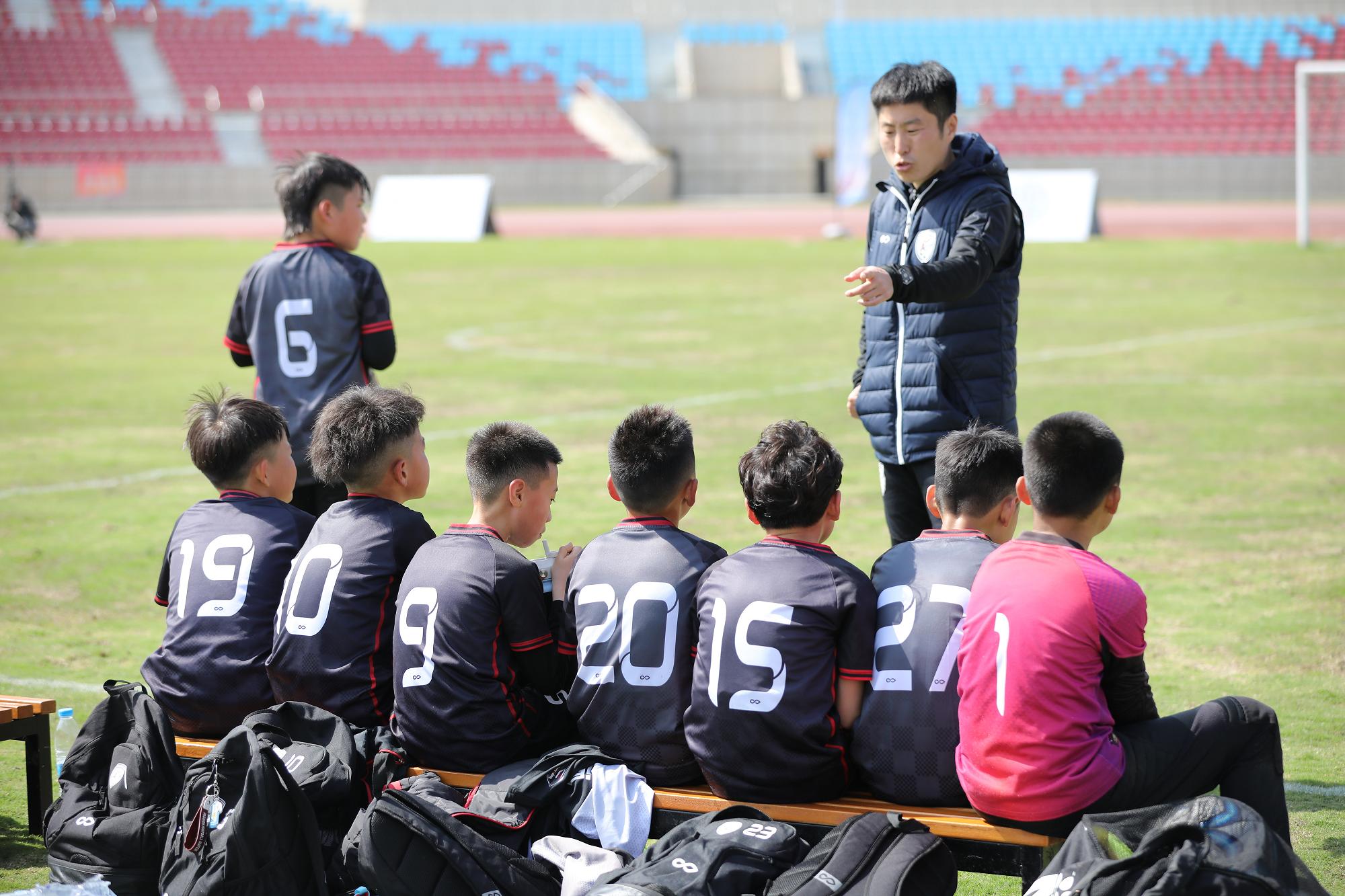 舟山新征程杯青少年足球赛,2024舟山长三角足球邀请赛