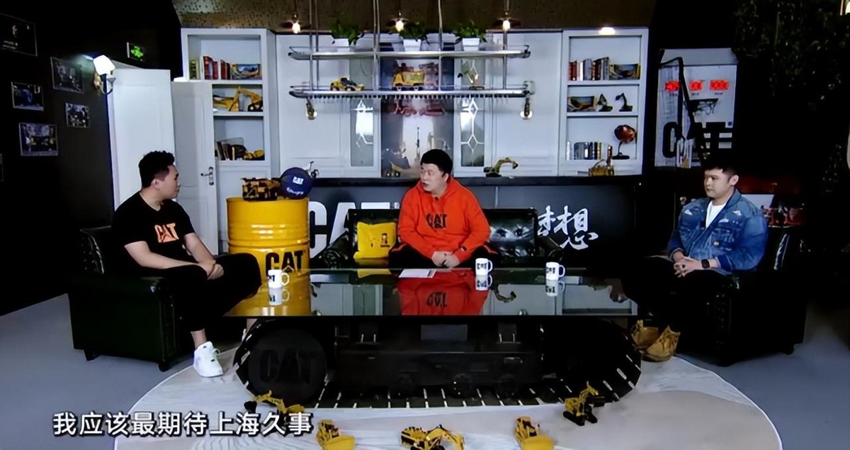 cba官方表扬郭艾伦,郭艾伦他打cba赚了多少钱