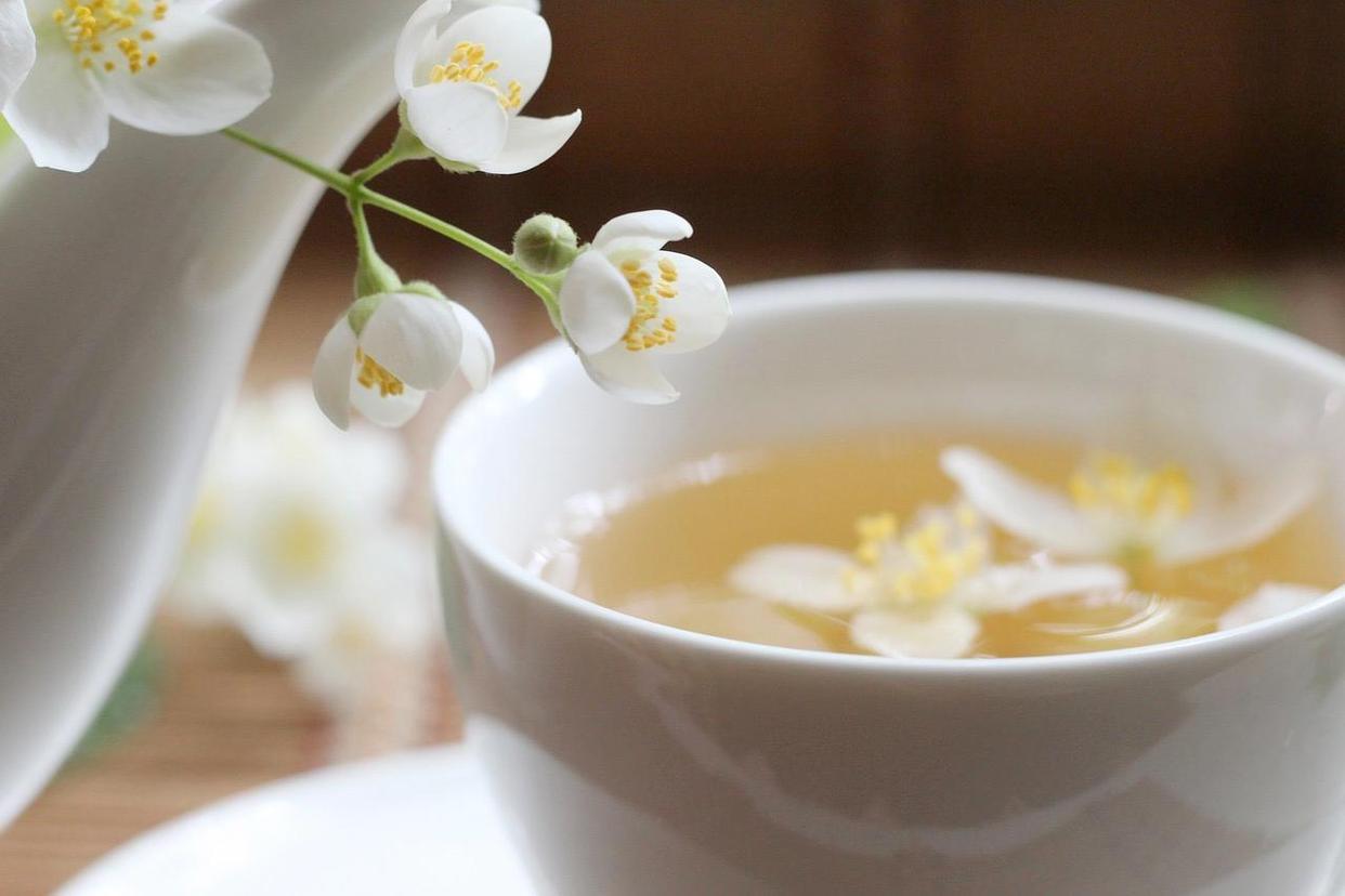 一个人对感情太认真怎么办,聪明的人对待感情越专一