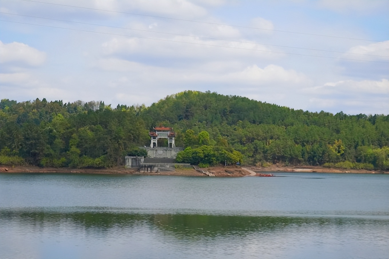 成都周边古镇一日游推荐秋冬季,成都1-2天短途旅游推荐古镇