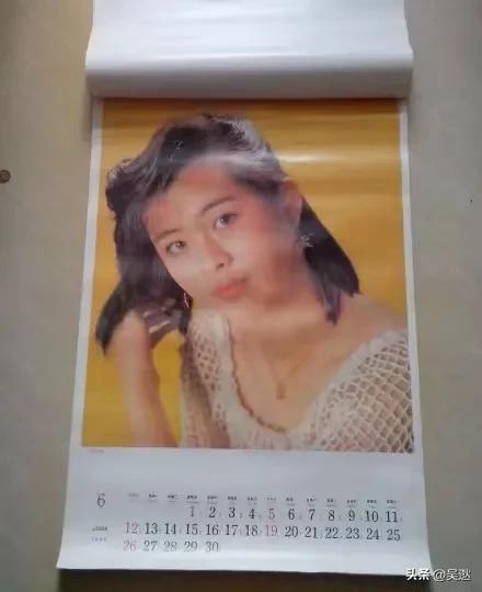 70年代泳衣挂历图文,8090年代泳装挂历