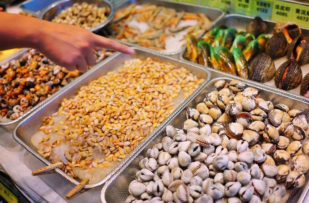 火热的周边游喂饱了本地生活,划算的周边游