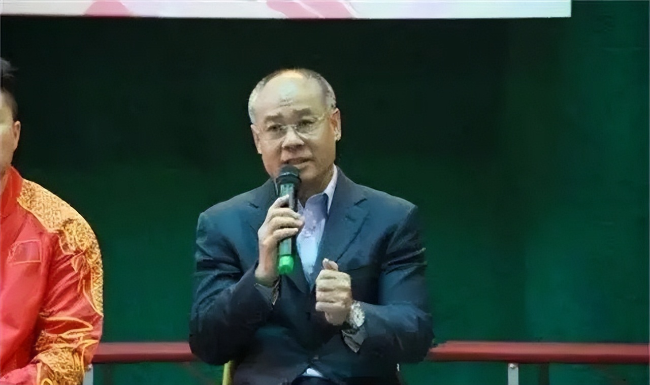 56岁李宁身价多少,李宁身价60亿美元