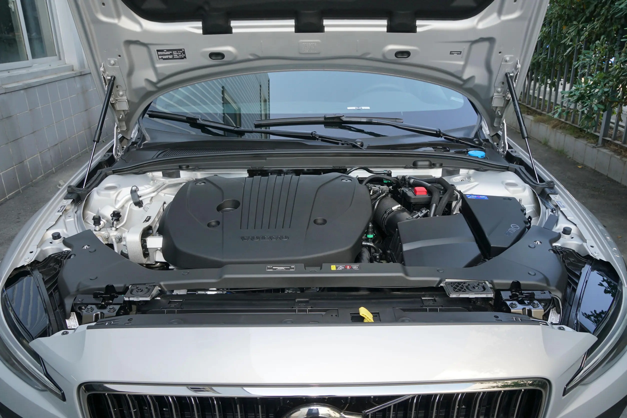 不建议入手的豪车车型是,综合实力好才叫性能好的几款豪车