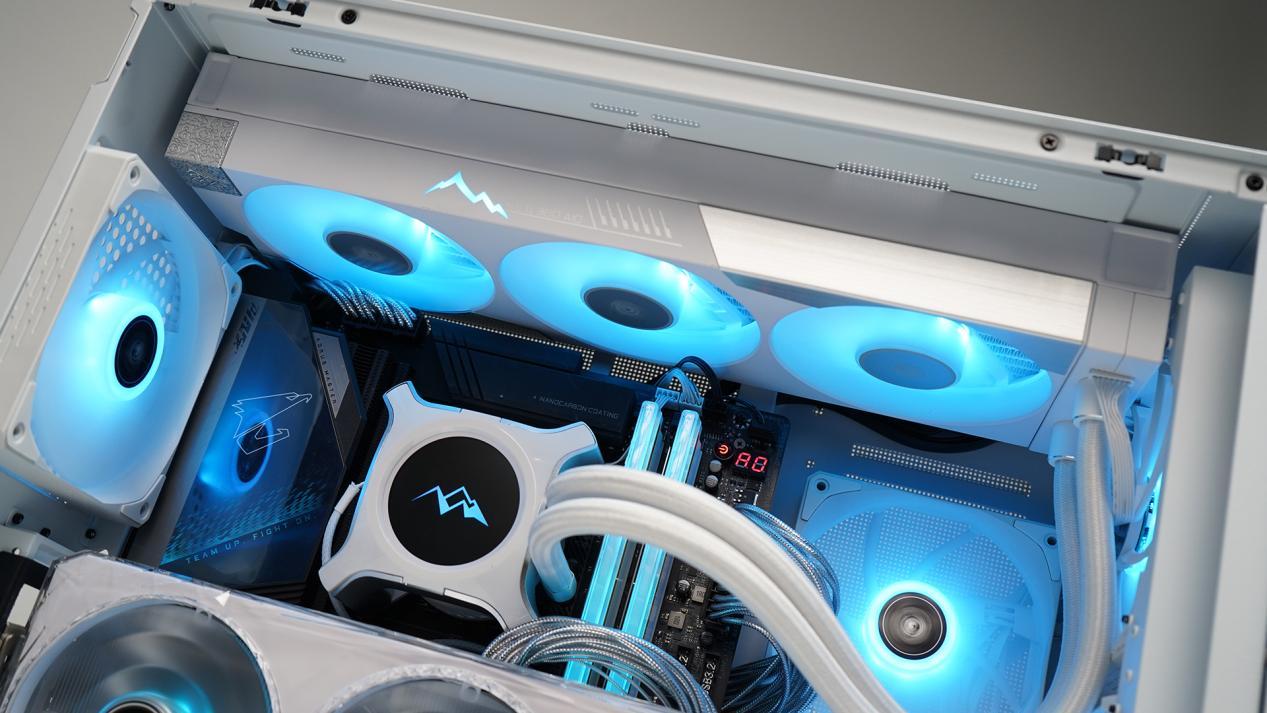 光威神策DDR5-640016Gx2内存评测：价格亲民，配海力士A-Die颗粒