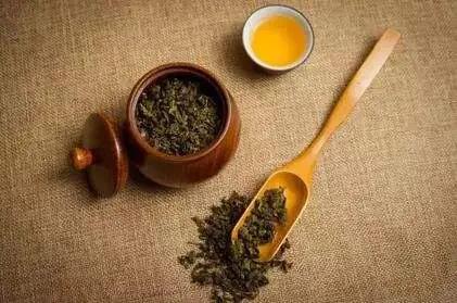 空腹能喝茶吗快看中医怎么说,空腹能不能喝熟普洱