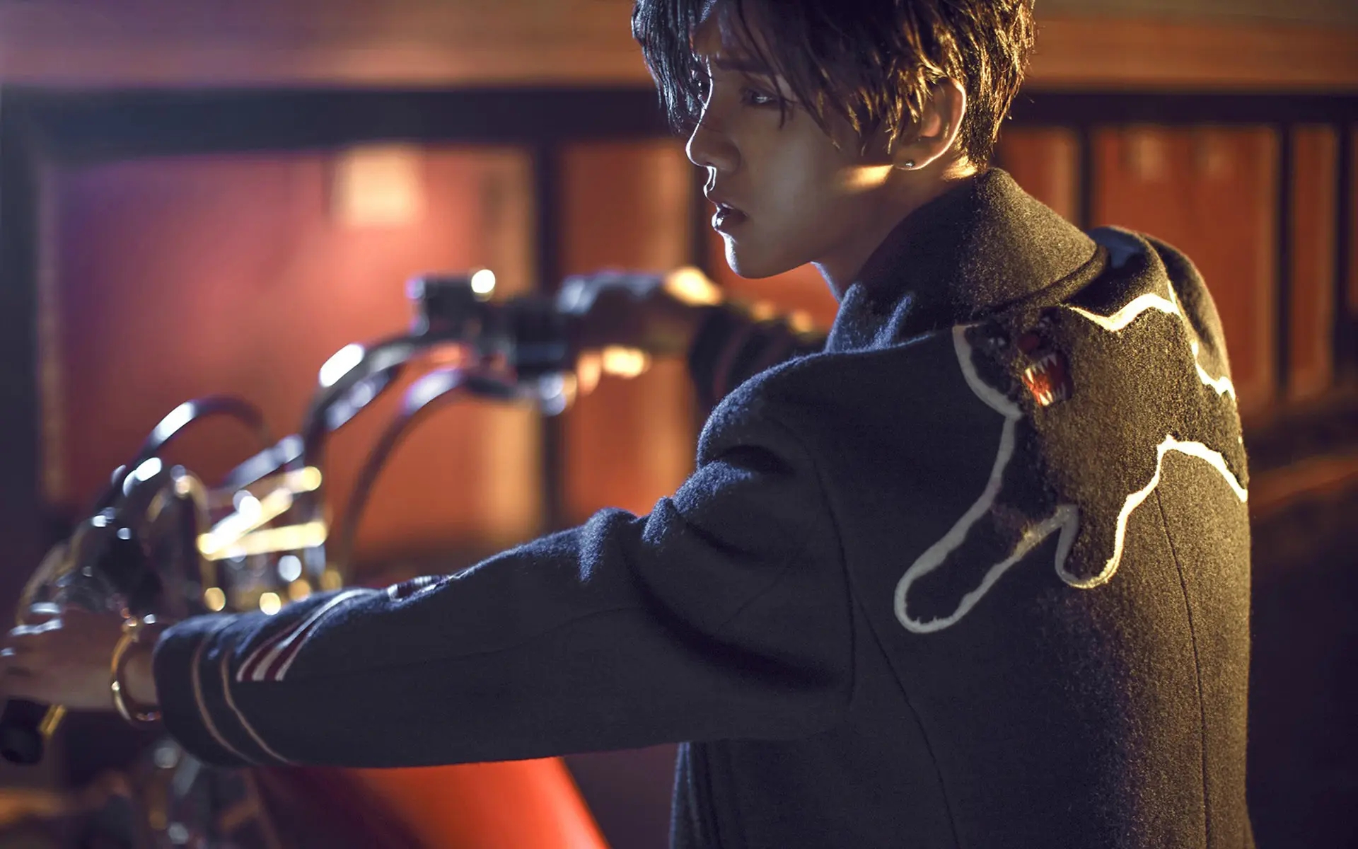 被娱乐圈耽误篮球运动员,被耽误的电竞明星鹿晗