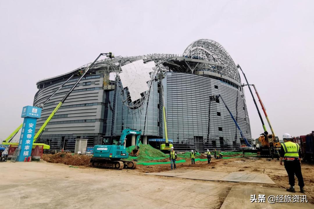 西安星空顶篮球场,西安星空球场